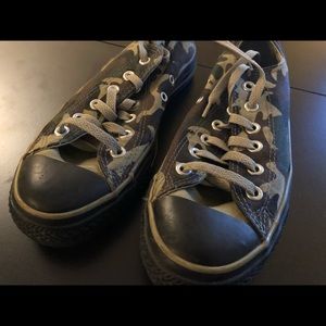 Camo Converse